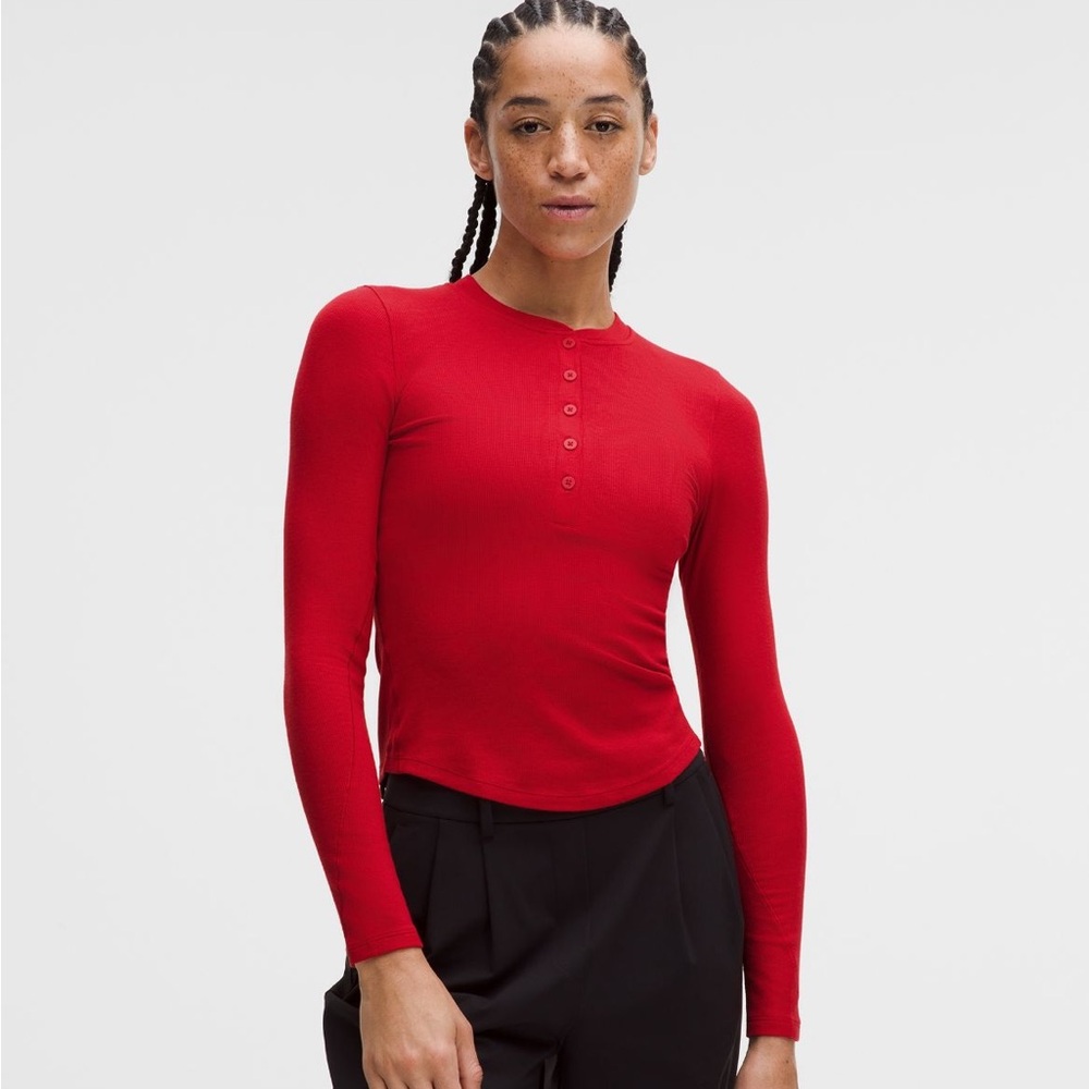 Hold Tight Long Sleeve Henley | Size: 8 | Oxford Red